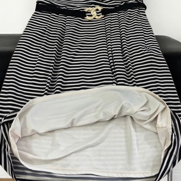 BCBGMAXAZRIA Belted Black & White Stripe Dress
Size 8 - Picture 11 of 12